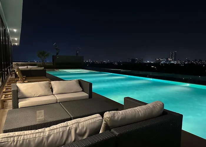 Apartment Niche Mono Mega Space Bangna3 Bangkok